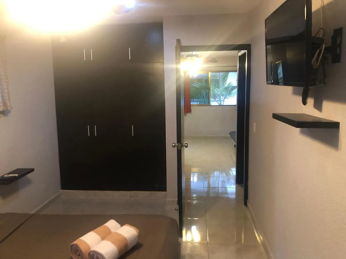 بلايا ديل كارمن Mayan Caribe Apart-Hotel 0*, بلايا ديل كارمن المكسيك